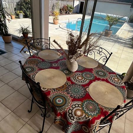Lavardac Les Voyages De Louison B&B 외부 사진